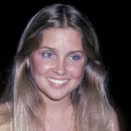 Tracy Kristofferson posing for a photo shoot.